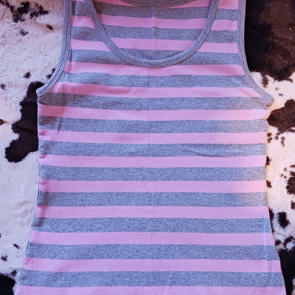 2 Tank Tops Xhilaration No Brand M Juniors - Picture 8 of 14